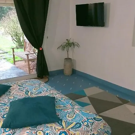 Appartement Dolce Spa, Piscine & Nature Montfaucon-Montigne